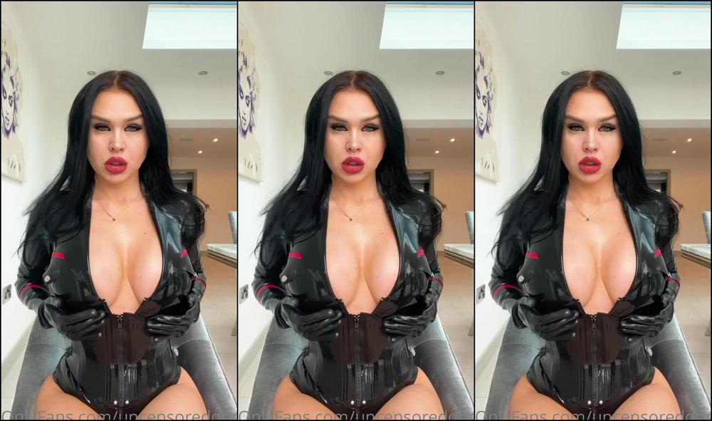 Obey Angelina Tip If You Want More Latex Tease Vids