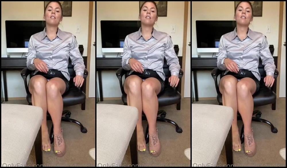 Misstinytootsies Onlyfans You And Your Wife Have Been Trying For A Baby For So Long It S Just Not Happening On Your Own