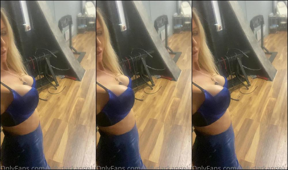 Lady Dark Angel Leather Skirt Yes I Love It