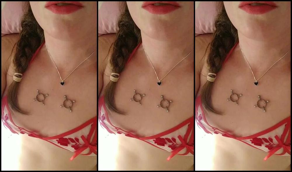 Frejas Submissive Feet Nicknamed Frejassubmissivefeet Onlyfans Vibrations And Nipple Play And Those Rose Buds Are Getting In Big Trouble