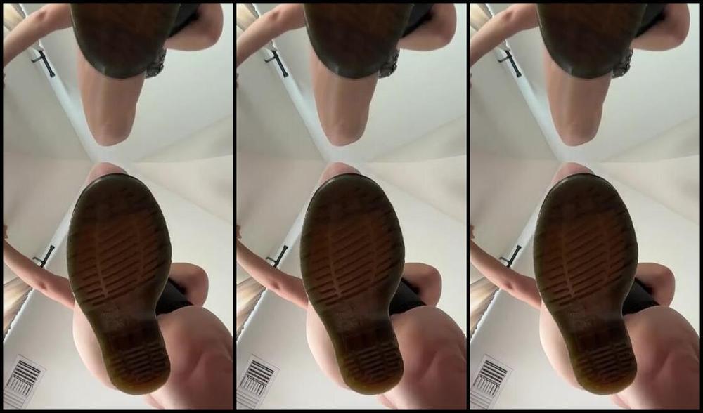 Goddess Kloe Nicknamed Goddesskloe 10 14 2024 Onlyfans Video Oh Didnt See You There