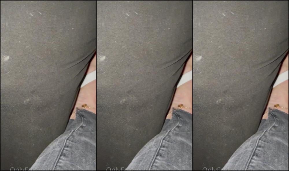 Goddessfendi 2615497496 09 25 2022 I Love Catching People Staring At My Perfect Feet And Then Teasing Them In Public What