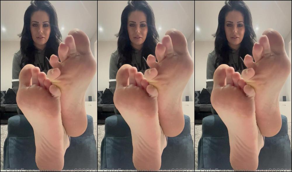 Queen The Teacher Is Back