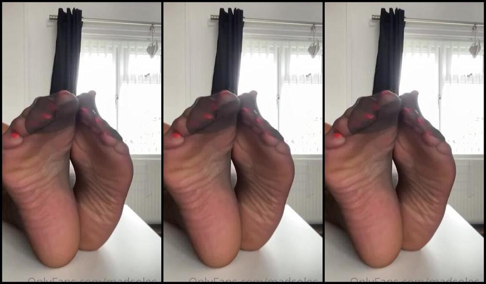 Msmaddy Aka Madsoles 1 Onlyfans Its Been A While Since Youve Seen Nylons On Me I Forget How Sexy They Actually Feel 1