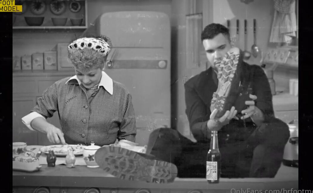 Brfootmodel 2984353331 08 19 2023 Lucy Love His Big Feet Men Size 17