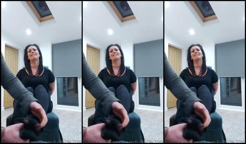 Queen1991 Nicknamed Queen9999111 Foot Fetish 03 07 2021 Onlyfans Video Tickle Tickle