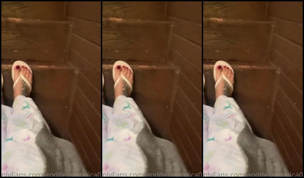 Goddessmonica00W Onlyfans Flip Flop Walk Around Per Your Requestp