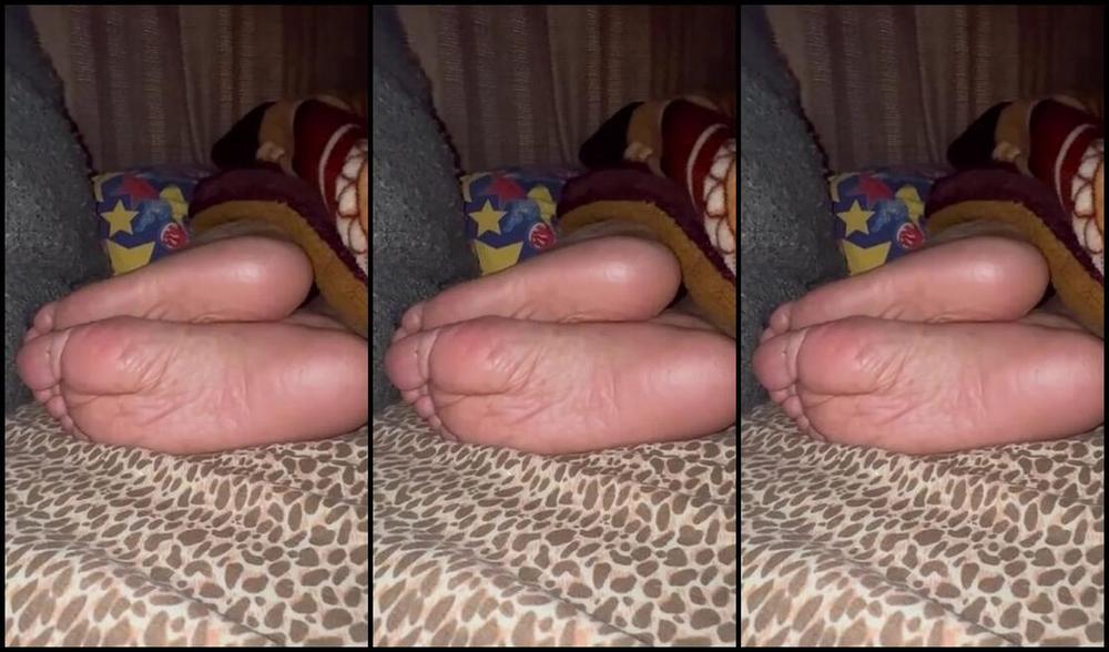 Dissa Nicknamed Dissatoes 06 29 2024 Onlyfans Video Sleepy Soles