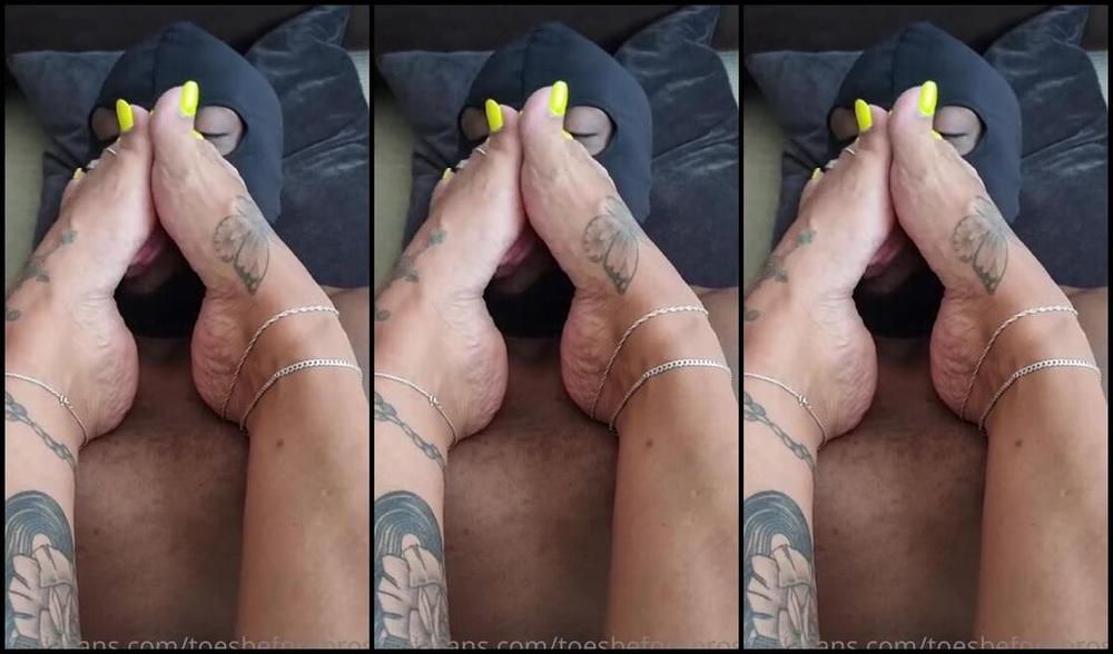 Toesbeforebros Onlyfans Final Clip From This Session With Madsoles 1 Who Needs A Rug When She Can Just Use