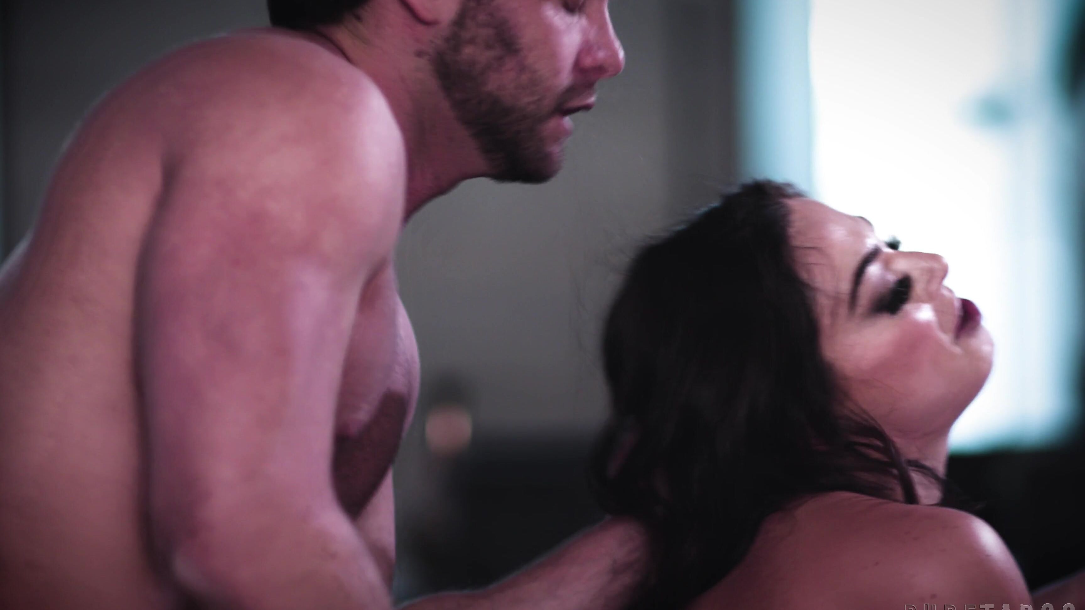 Sophia Burns Puretaboo Com Never Meet Your Heroes K