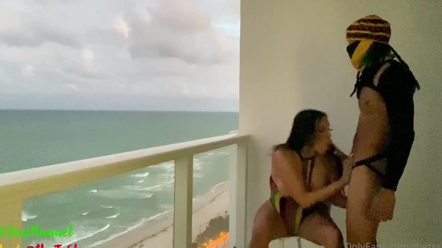 Thetsslayer Enjoy These Reggae Vibes W The Sexy Bad Gyal Josiraquel She Shaking That Big Juicy Ass W