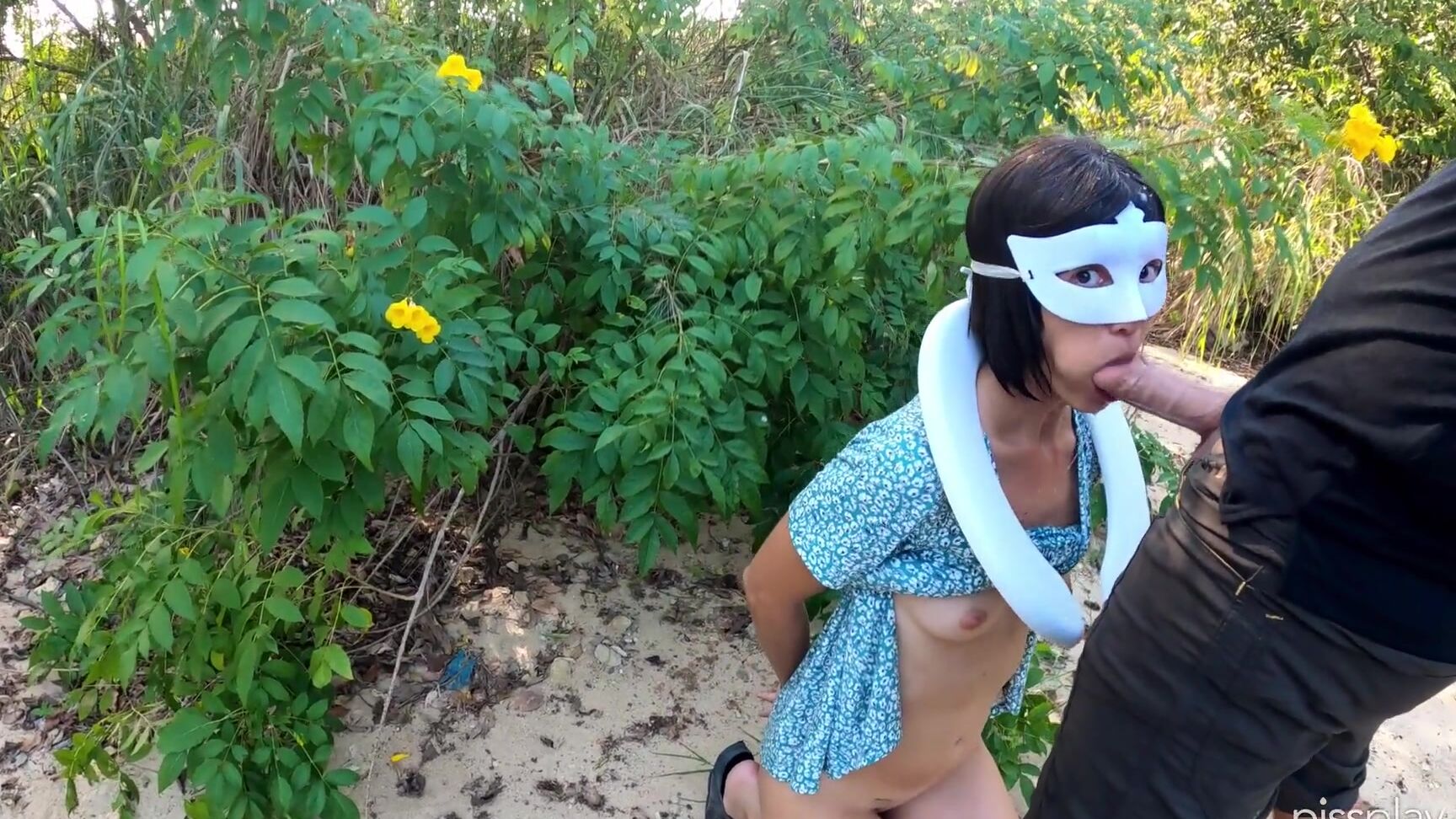 Pee,Camel Toe,Kink,Solo Female,Close-Ups bruce and morgan the forest ManyVids