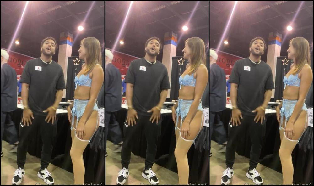 Clca69 2167753121 07 22 2021 Caming With Tiakaidotcom Clubluckystarr At Exxxotica Chicago 2021