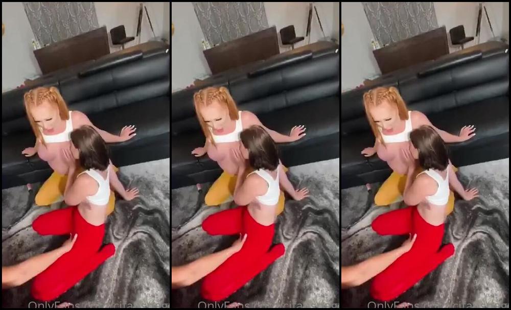 cjfanspage-10-10-2020-1052707589-top-ig-models-get-together-for-a-lesbian-ass-eating-orgy-tip-10-if-you-would-join-chec