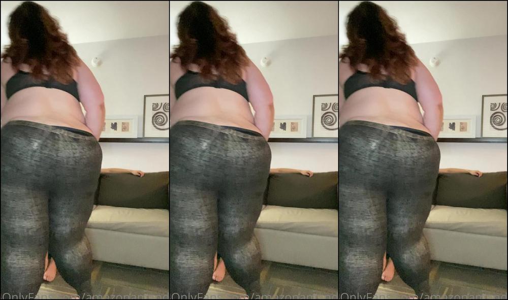 Amazonamanda One Size Does Not Fit All Watch As I Compare Sizes With My Fav Phx Seat What S Avera