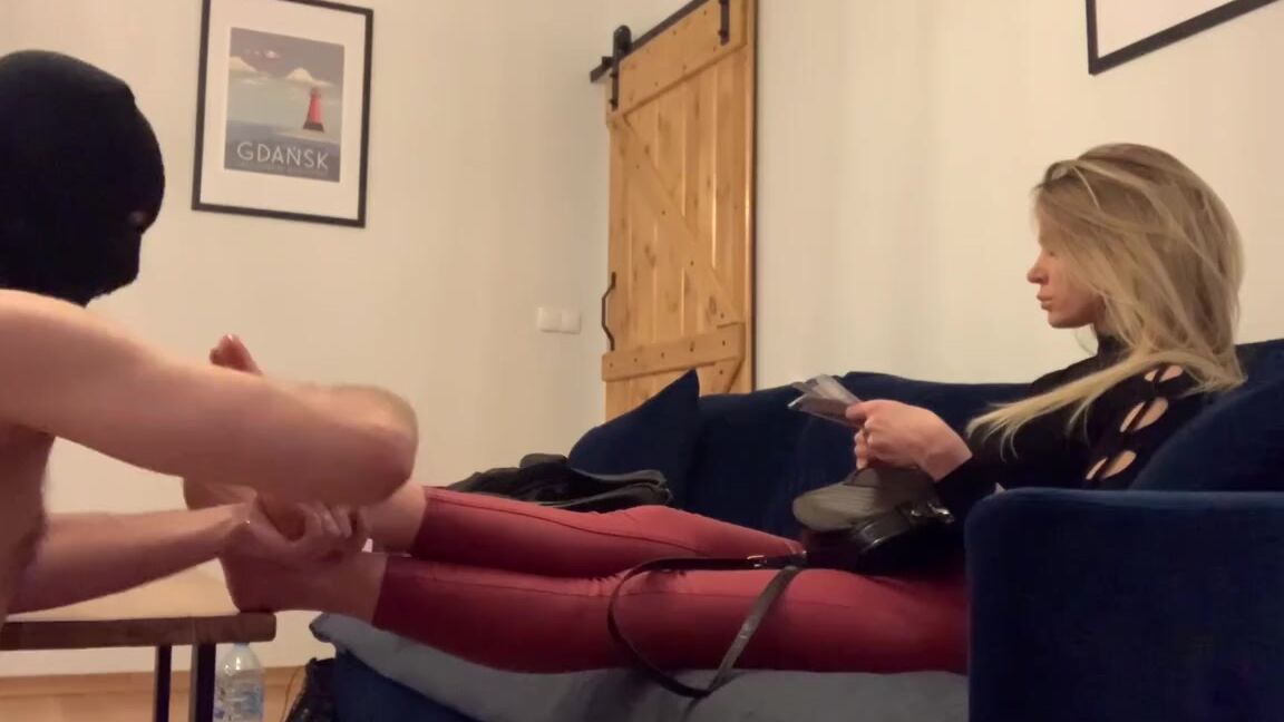 Liara Sin Onlyfans Be Quite And Useful For Me Ill Ignore You Anyway Silent Slaves Who End Are The Best Sort Of Slaves