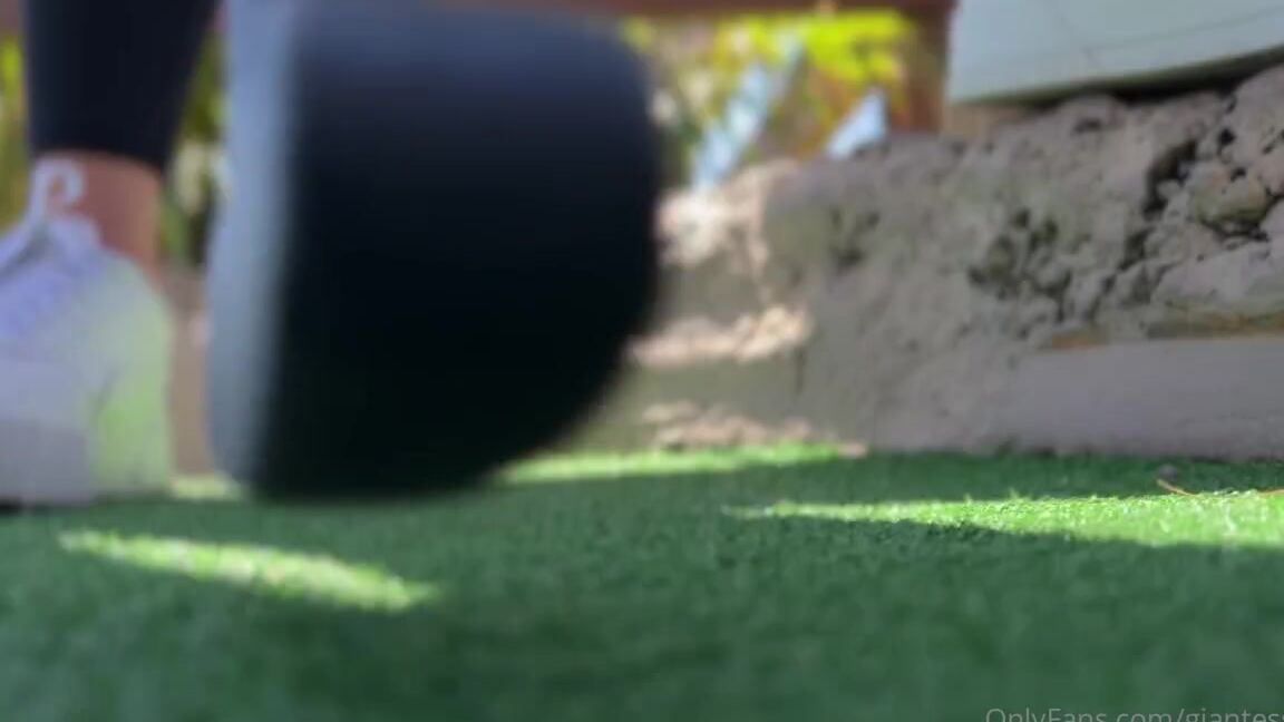 Giantess Tara Nicknamed Giantesstara 12 17 2022 Onlyfans Video Pov Sv8B