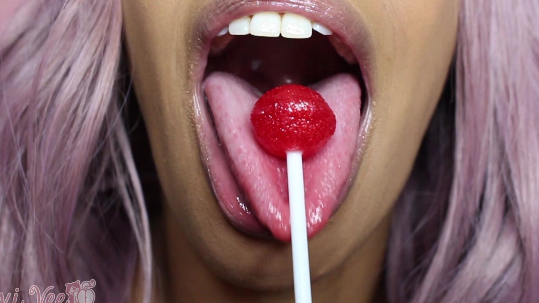 Black & Ebony, Lollipop Lickers, Mouth Fetish, Swallowing / Drooling, Tongue Fetish vixi vee longue long tongue mouth fetish ManyVids