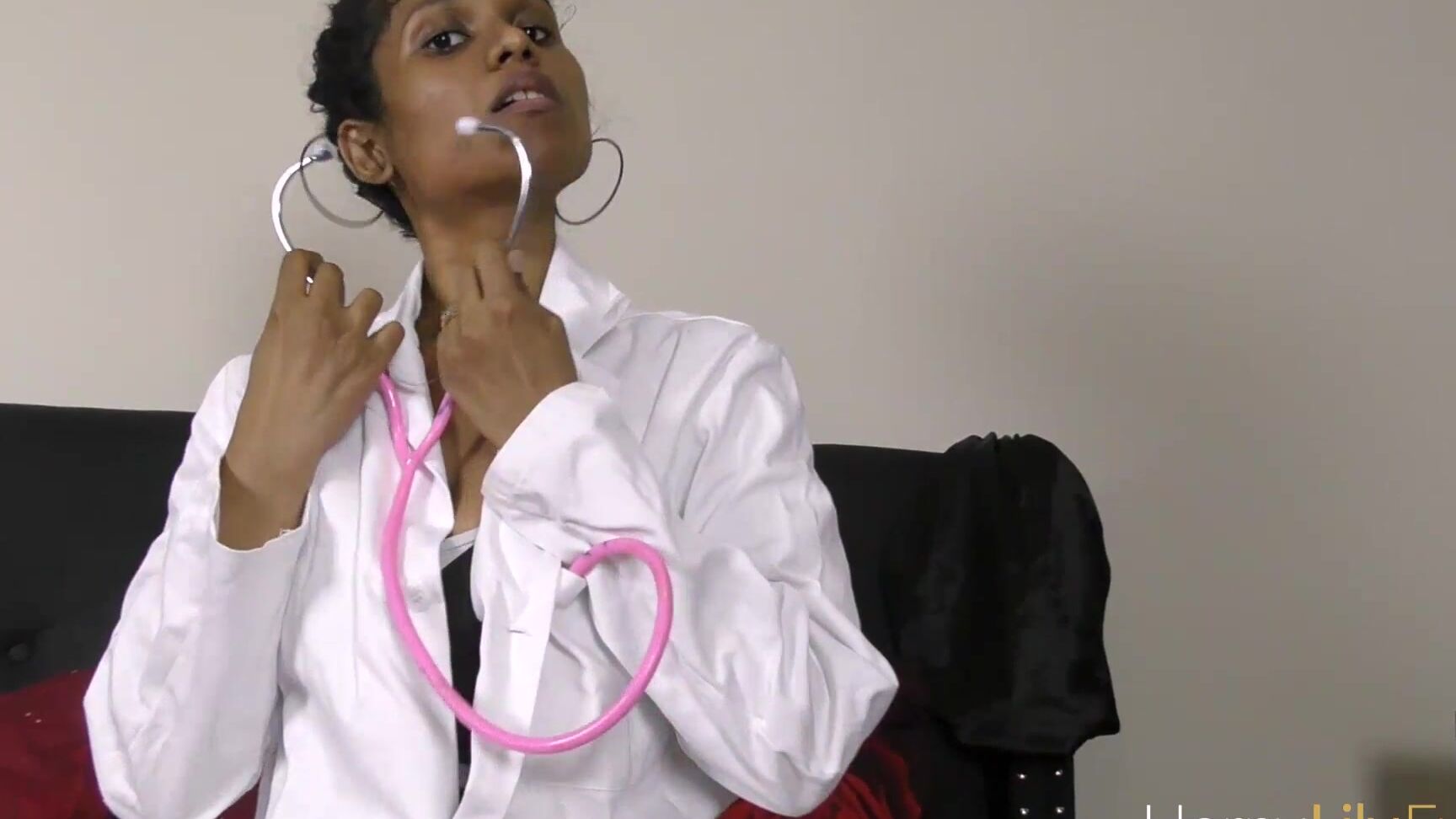 Sexy Indian Doctor Treating Her Patient Giving Hi Sex Threapy