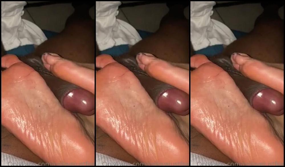 Nolove Justfeet Nicknamed Nolovejustfeet Onlyfans That Dick Was Feeling So Good Between My Feet I Couldnt Help But To Grab It And Smack That Thick