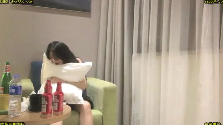 Asian Hidden Camera Couples Escorts 86683