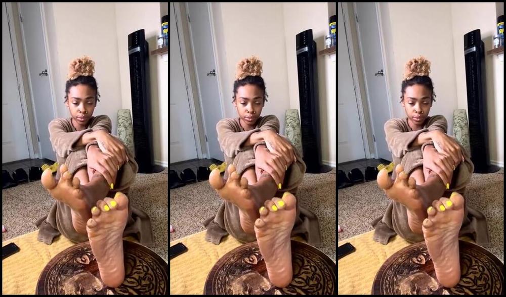 Zafeetllc Onlyfans Stream Started At 01182024 0609 Pm Wiggling Around The House For The Longest Because I Love Y All