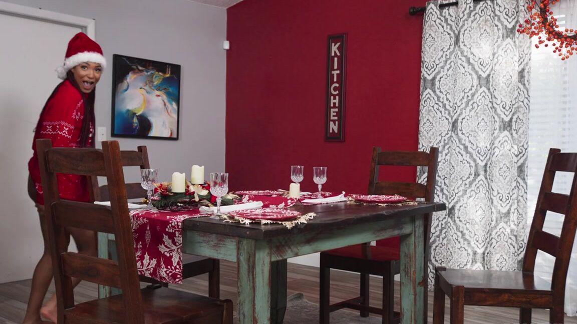 Big Tits, Ebony, Orgasm, Pussy Licking, Masturbation, Kissing, StrapOn, Lesbian, Young Kona Jade, Addis Fouche - Fucking Around The Christmas Tree №1 SiteRip