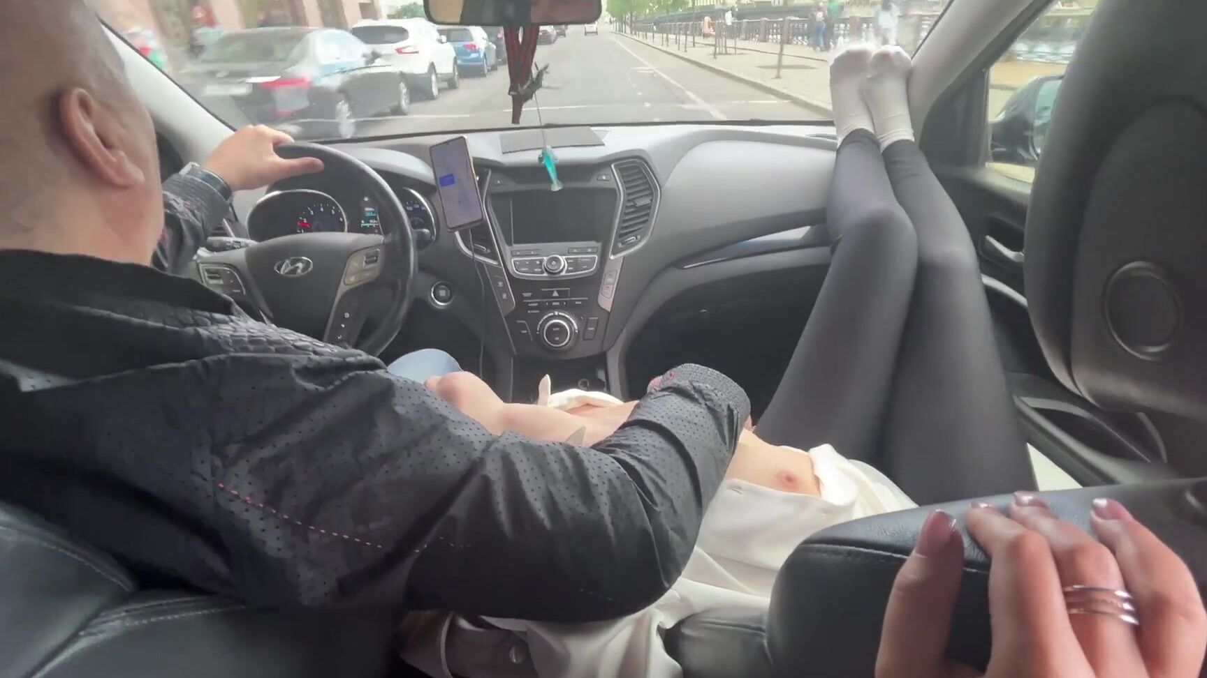 oopsmodels Public big tits Pornhub