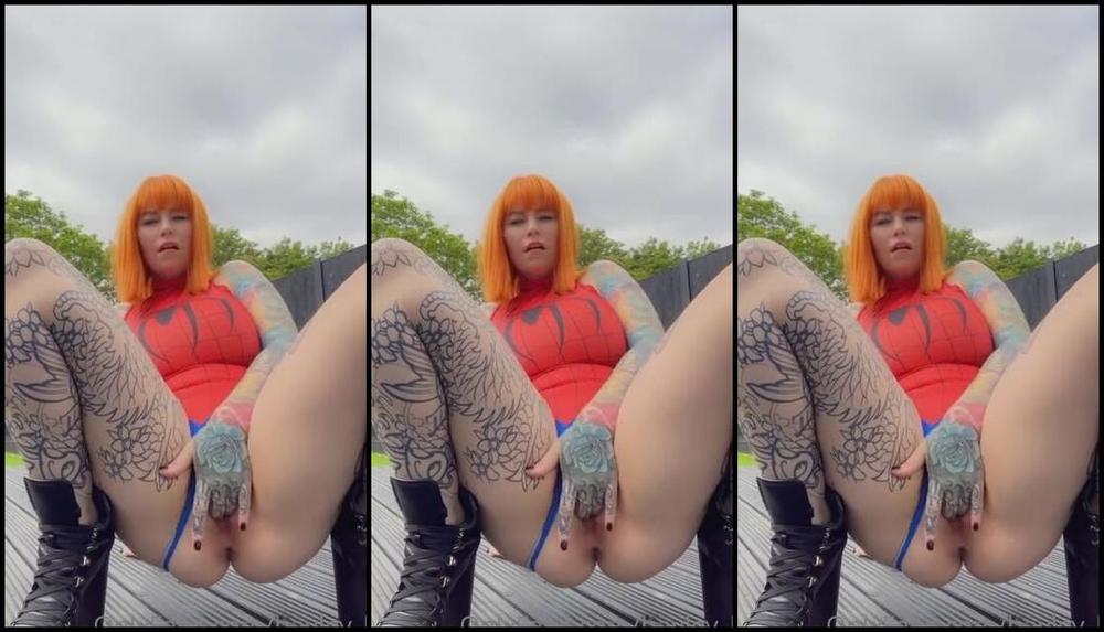 Hayley B Nicknamed Hayley B Onlyfans Morning Fckers Bit Of Mj To Start Your Day