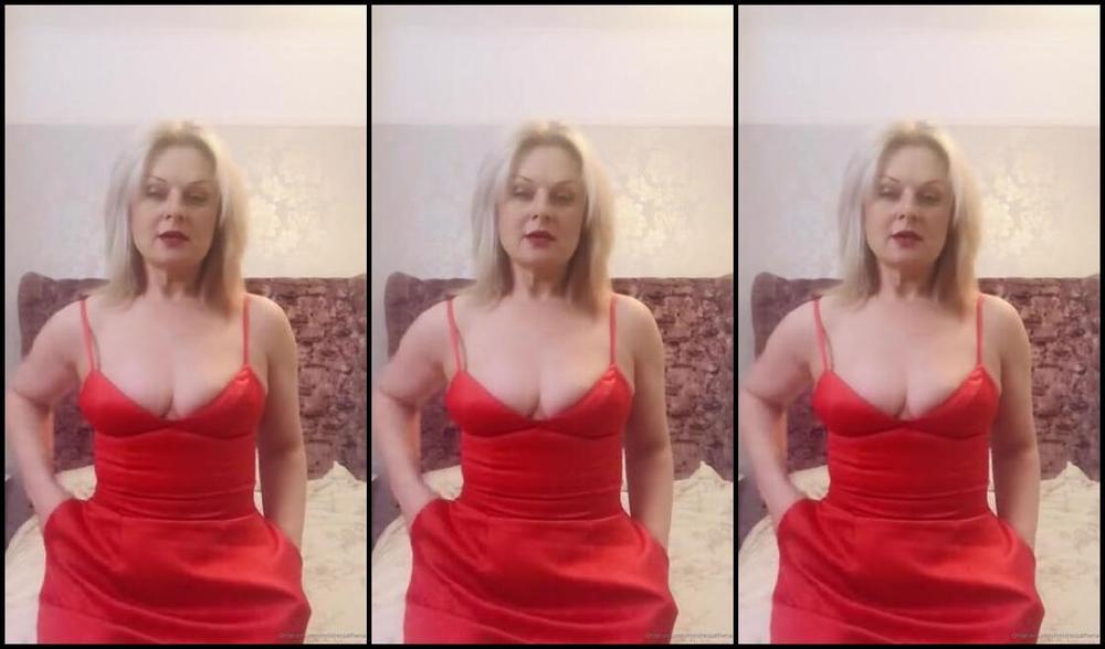 Mistress Athena Nicknamed Mistressathena Onlyfans Happy Valentines Kiss My Cheeks Bottom Worship Heel Worship Lady In Red
