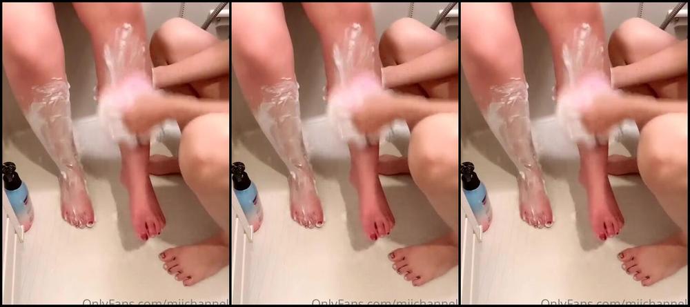 Miichannel R Nicknamed Miichannel R Onlyfans I Washed My Sisters Legs 1