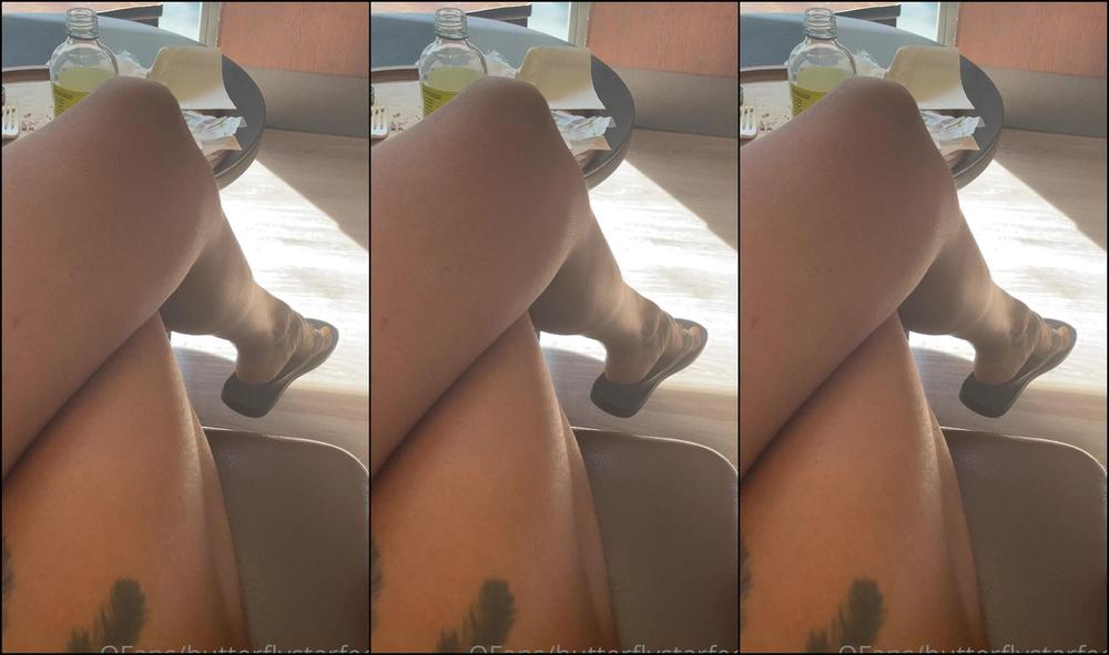 Fetishemmabff 2217161355 09 10 2021 Shameless Public Teasing In Starbucks I Wonder If Any Feet Lovers Were Staring At Me I