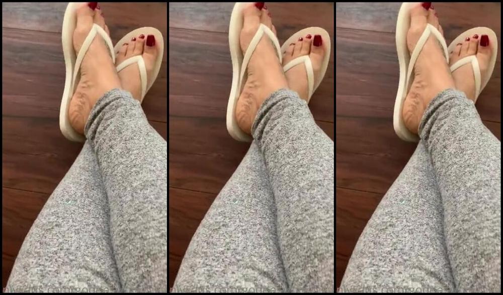 Goddessmonica00W Onlyfans Sweaty White Flip Flop Print And Teasep