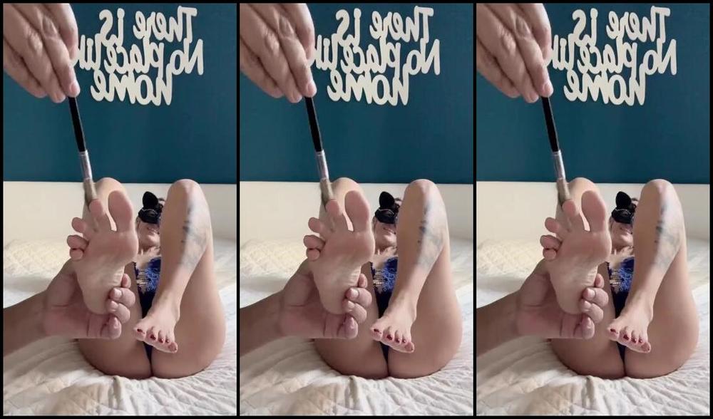 Deapistilla Nicknamed Deapistilla1 10 12 2023 Onlyfans Video Solletico Con Un Pennello