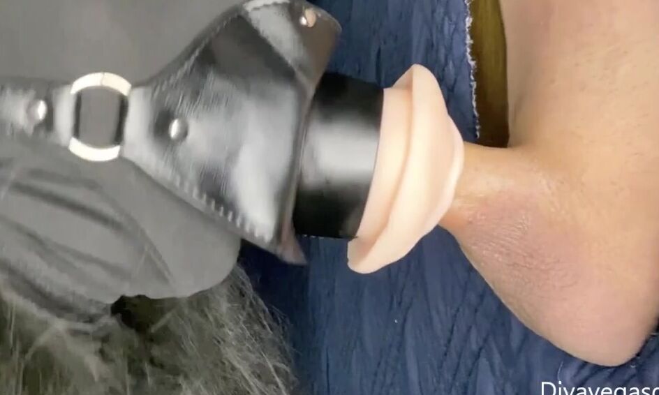 Divavegasgh Inch Gets Pussymouth Treatment