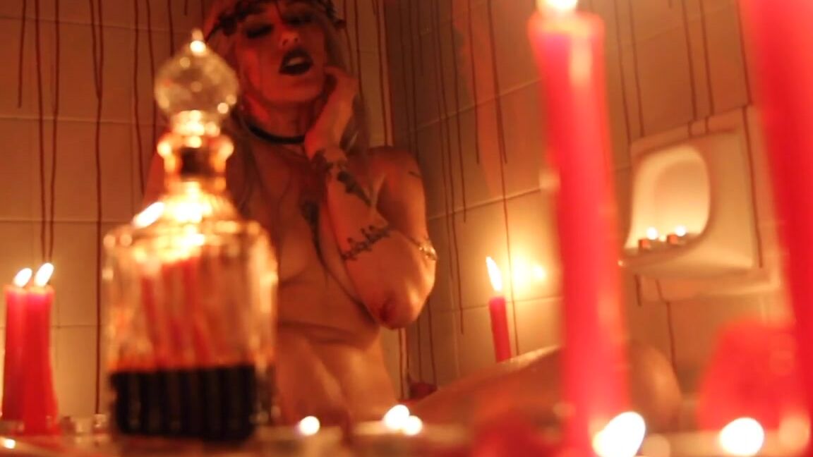 Cosplay, Bathtub Fetish, Fingering, Belly Dancing, Fantasy lara loxley ritual dark elf cosplay ManyVids