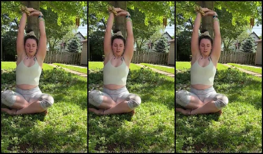 Missarcanaplus Nicknamed Missarcanaplus Onlyfans Here Are 6 Videos That I Made The Other Week Same Day I Did A Live On Tiktok With Ashley I Deci 2