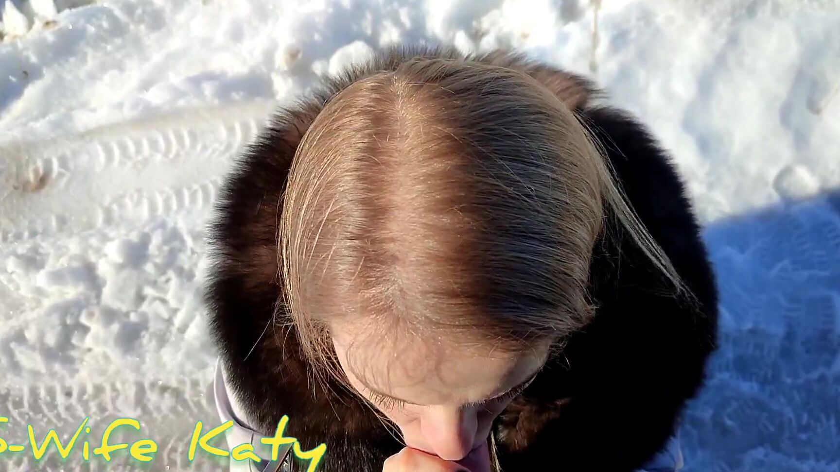 SWife Katy Fucked a Beauty on the Side of the Road in Winter and Finished her Pussy Pornhub