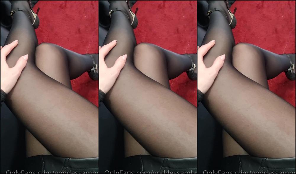 goddessambra 10 05 2023 2867104587 get on your knees start masturbating that loser virgin dicklet of yours i control your sex life Onlyfans