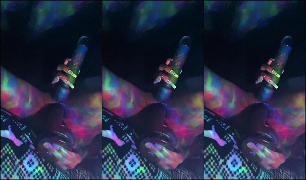 theeministalli-23-04-2020-254318519-i-tried-to-try-something-new-with-the-lights-and-stuff-lol-but-it-was-an-epic-fail.-i-need