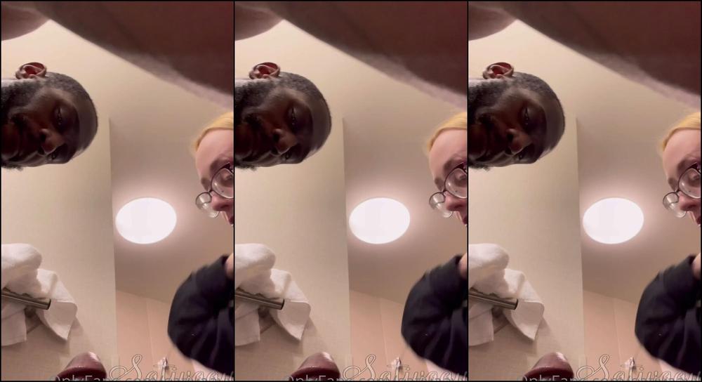 Sativaayx We Had A Fun Night Of Drinks Blunts Ended With Some Quick Head In The Brooom