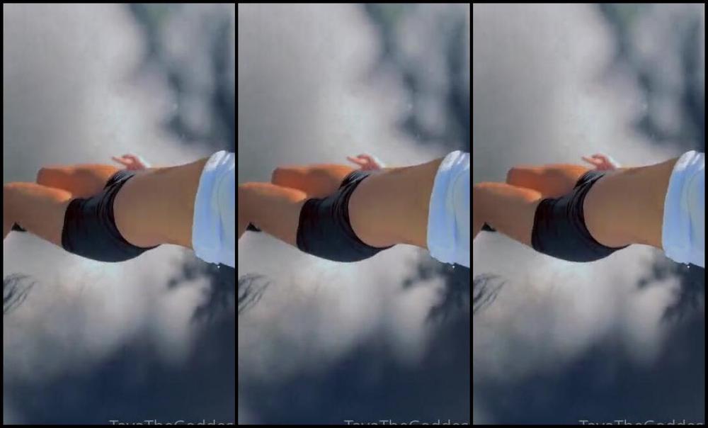 Goddess Taya Nicknamed Tayathegoddess Onlyfans Imagine Looking Over In Your Neighbors Yard And Seeing Me Bouncing On My Trampoline