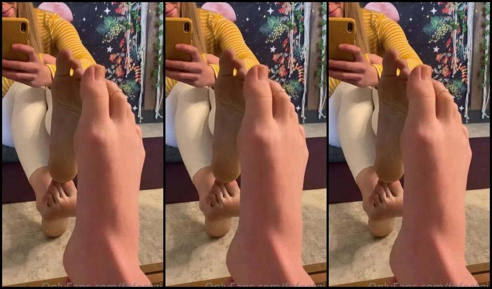 Nina Aka Fityoginina Onlyfans Sorry I M Posting So Late Today Solar Plexus Chakra Meditation Part 3 In My 7 Part Series Will