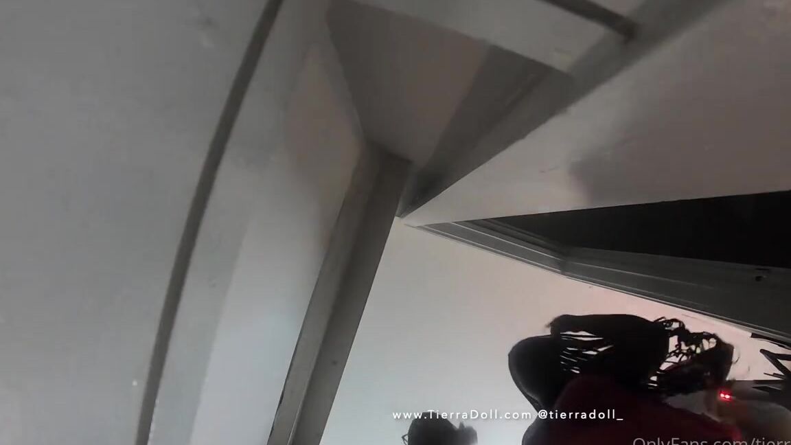 Tierradoll Onlyfans Ebony Giantess Party Feat Queenmelaninsdungeonn Goddessmimisfeet Theemonae Hailblackmamba Godde