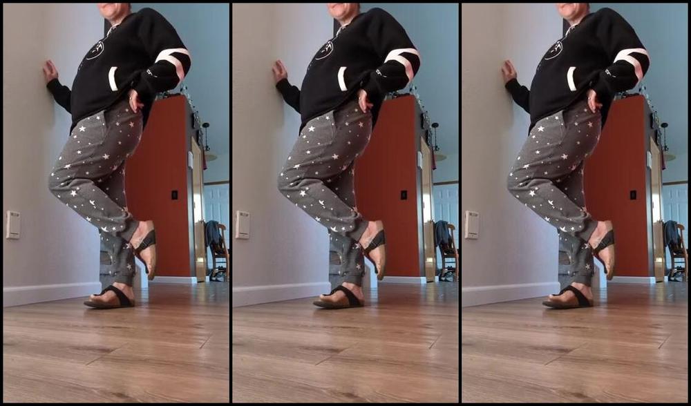 Mplfeet Vip Nicknamed Mplfeet Vip Onlyfans So This Was In A Paid Post On My Free Of Page Posted With This Pic