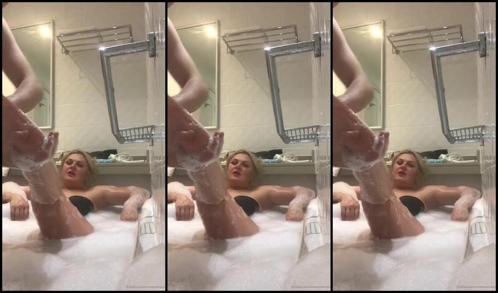 Mistress Athena Nicknamed Mistressathena Onlyfans Lucky Boy Gets To Soap Down Mistress Whilst I Soak In The Bath In Leather Lingerie