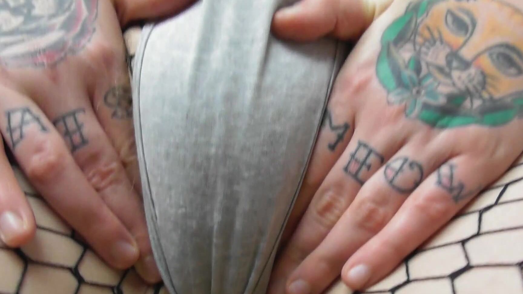 The Elle Hell Worship My Camel Toe