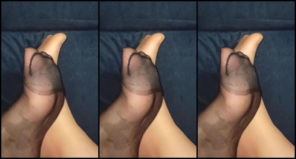 Mistresselif Onlyfans Ayamn Birisi Aznda Birisi Sikinde Emrime Uyacaksin