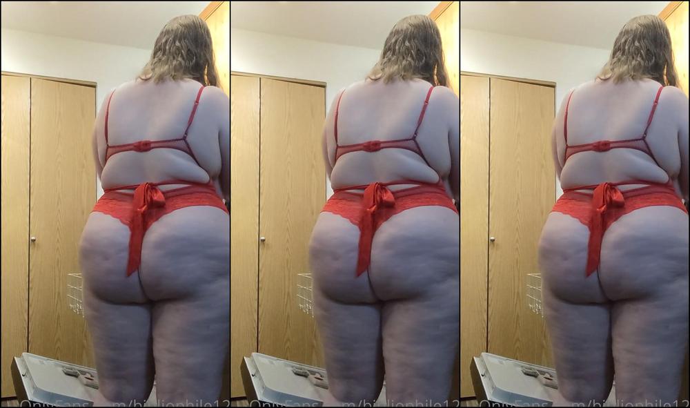 Bibliophile120 2172596117 07 24 2021 Just Me Emptying The Dishwasher In A Teddy