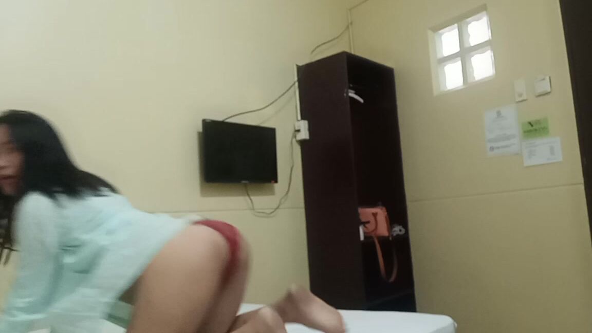 Cummybaby Teasing And Fingering Time